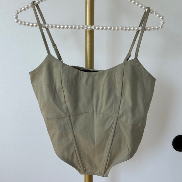 Naanaa Khaki Cargo Mini Skirt & Corset Top Set - Picture 3 of 9
